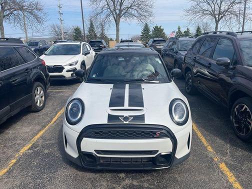 Nanuq White Metallic 2023 MINI Hardtop Cooper S