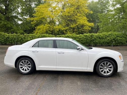 2012 Chrysler 300 Limited
