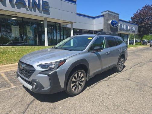 Ice Silver Metallic 2025 Subaru Outback Limited