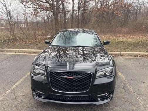 Gloss Black 2022 Chrysler 300 S