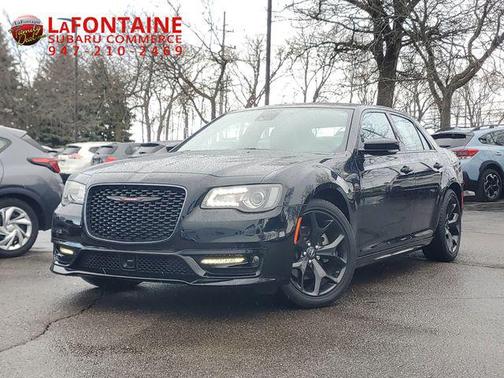 2022 Chrysler 300 S
