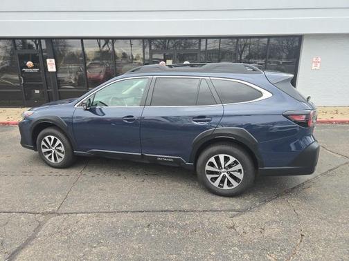 2025 Subaru Outback Premium