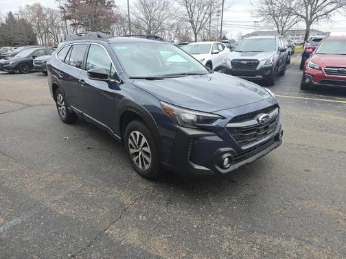 2025 Subaru Outback Premium