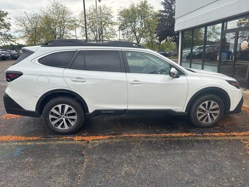 2021 Subaru Outback Premium