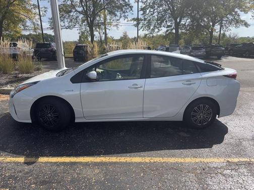 2016 Toyota Prius Two