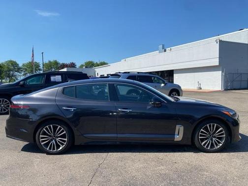 2019 Kia Stinger Premium