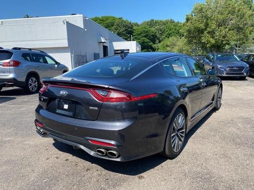 2019 Kia Stinger Premium