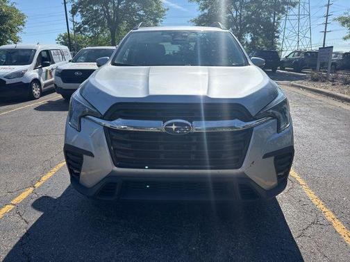 Ice Silver 2023 Subaru Ascent Limited 8-Passenger