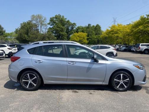 2023 Subaru Impreza Premium