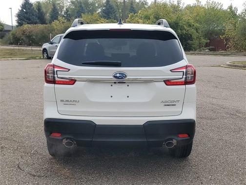 2025 Subaru Ascent Limited 8-Passenger