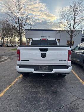 Bright White Clearcoat 2023 RAM 1500 Big Horn/Lone Star