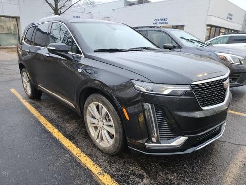 2025 Cadillac XT6 Premium Luxury AWD