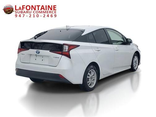 2021 Toyota Prius LE