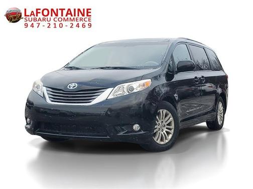 2012 Toyota Sienna XLE