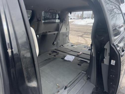 2012 Toyota Sienna XLE