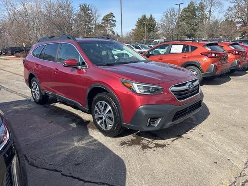 2022 Subaru Outback Premium