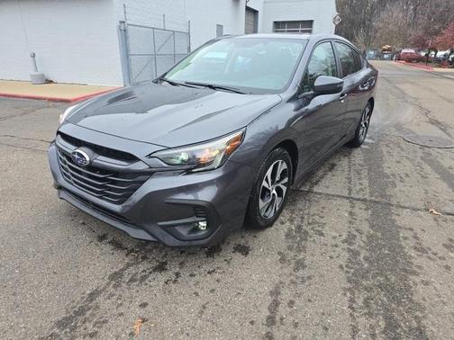 2025 Subaru Legacy Premium