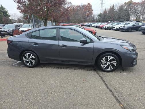 2025 Subaru Legacy Premium