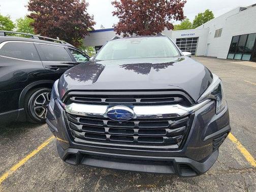 Magnetite Gray Metallic 2023 Subaru Ascent Limited 7-Passenger