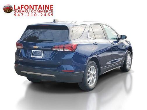 Blue Glow Metallic 2022 Chevrolet Equinox 1LT