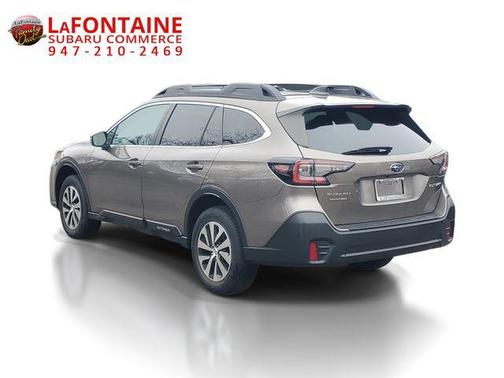Brilliant Bronze Metallic 2022 Subaru Outback Premium