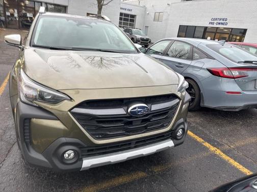 2023 Subaru Outback Touring XT
