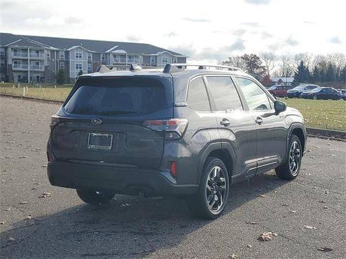 2025 Subaru Forester Hybrid Premium
