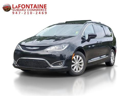 2018 Chrysler Pacifica Touring-L