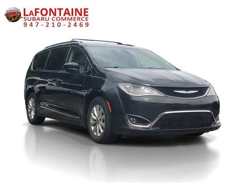 2018 Chrysler Pacifica Touring-L