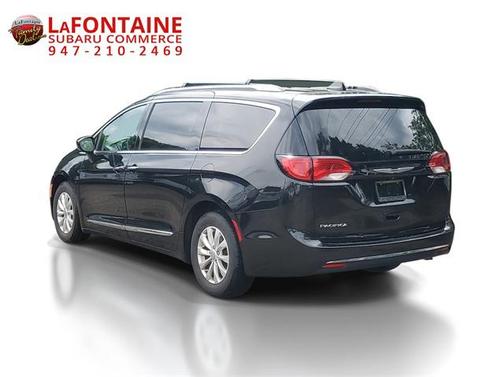2018 Chrysler Pacifica Touring-L