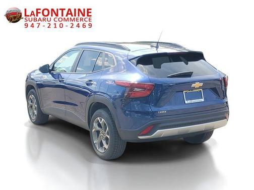 Blue Glow Metallic 2024 Chevrolet Trax LT