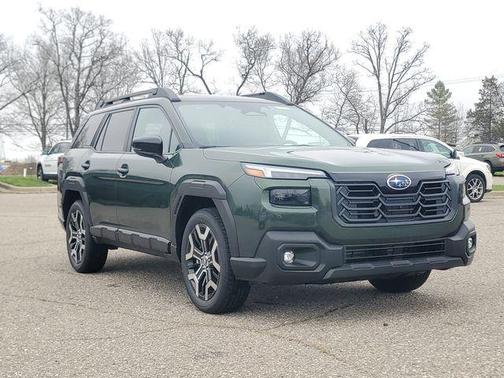 Deep Emerald Green Pearl 2026 Subaru Outback Touring XT