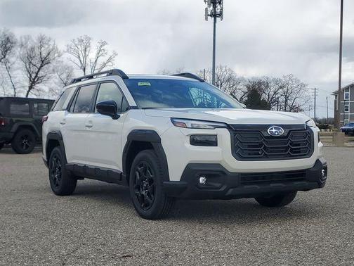 Crystal White Pearl 2026 Subaru Outback Limited