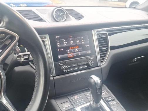 2017 Porsche Macan GTS