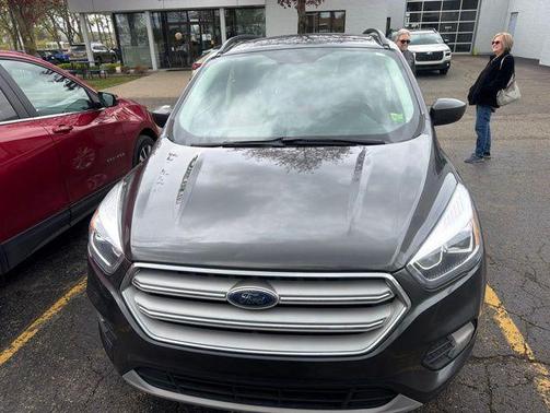 Magnetic 2018 Ford Escape SEL