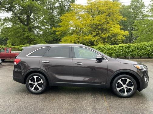 2017 Kia Sorento EX