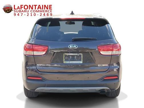 2017 Kia Sorento EX
