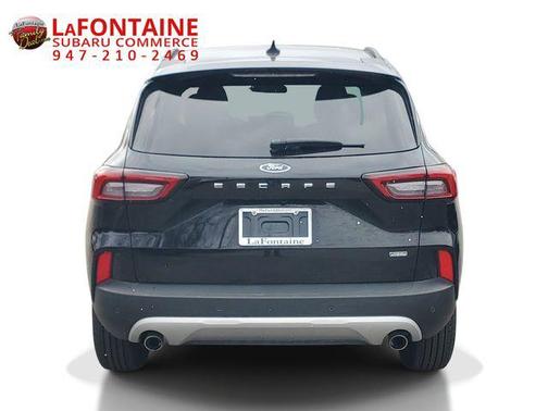 Agate Black Metallic 2024 Ford Escape PHEV SE