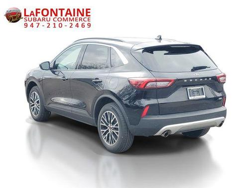 Agate Black Metallic 2024 Ford Escape PHEV SE
