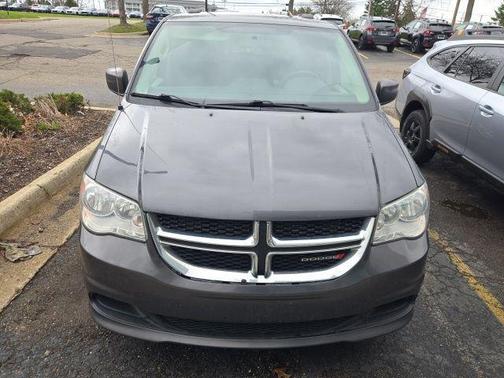 Granite Crystal Metallic Clearcoat 2016 Dodge Grand Caravan SXT