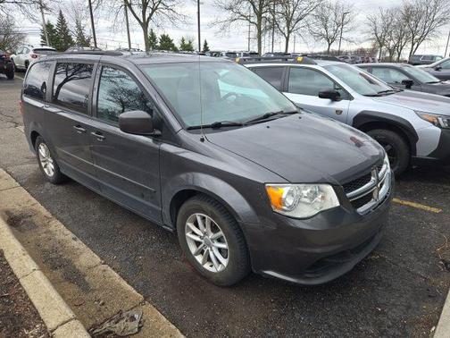 Granite Crystal Metallic Clearcoat 2016 Dodge Grand Caravan SXT