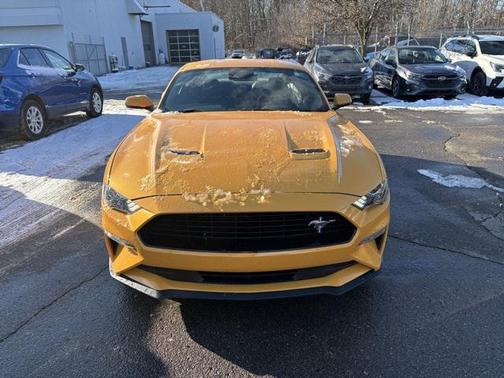 2022 Ford Mustang EcoBoost Premium