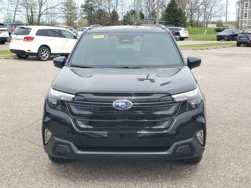 Black / Silver 2026 Subaru Forester Sport