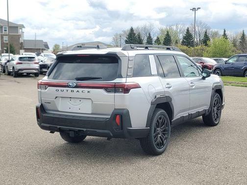 Ice Silver Metallic 2026 Subaru Outback Limited XT