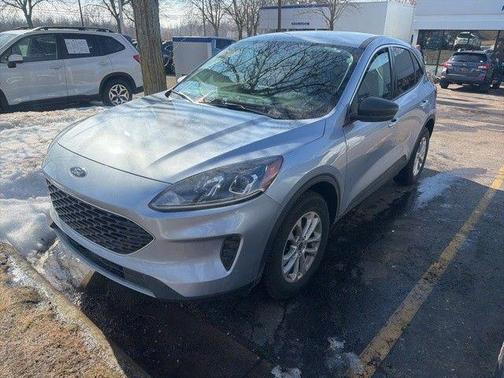 Iced Blue Silver Metallic 2022 Ford Escape SE