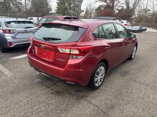 2019 Subaru Impreza 2.0i