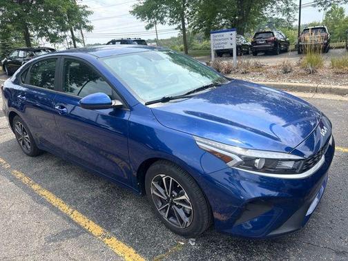 Deep Sea Blue 2024 Kia Forte LXS