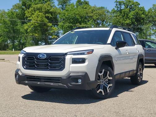 White Pearl 2026 Subaru Outback Touring XT
