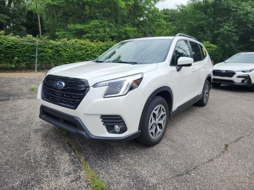 2022 Subaru Forester Premium