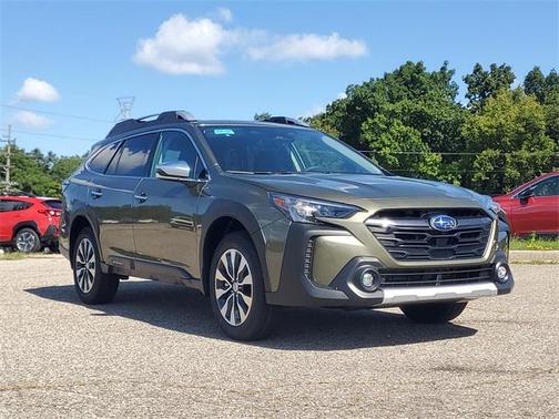 2025 Subaru Outback Touring XT